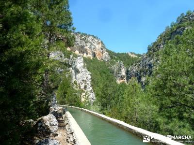 Hoz de Tragavivos; turismo naturaleza españa; viajes con amigos;tienda montana madrid